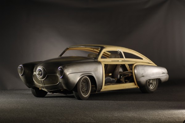 Studebaker custom 1961 - Unfinished project. Artist: Simon Clay.
