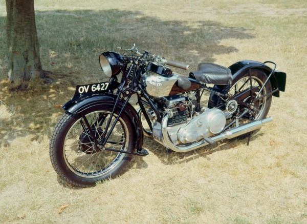 1931 Ariel Square Four 497cc motorcycle. Artist: Unknown.