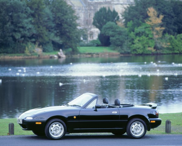 1995 Mazda MX 5. Artist: Unknown.