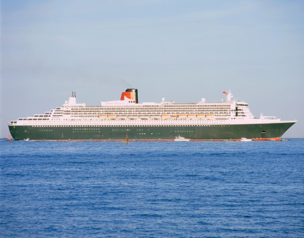 2004 Queen Mary II ocean liner. Artist: Unknown.