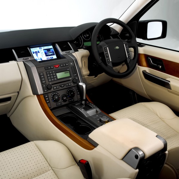 2004 Range Rover Sport. Artist: Unknown.