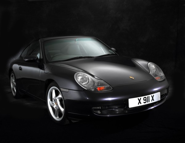 2000 Porsche 996 Carrera Artist: Unknown.