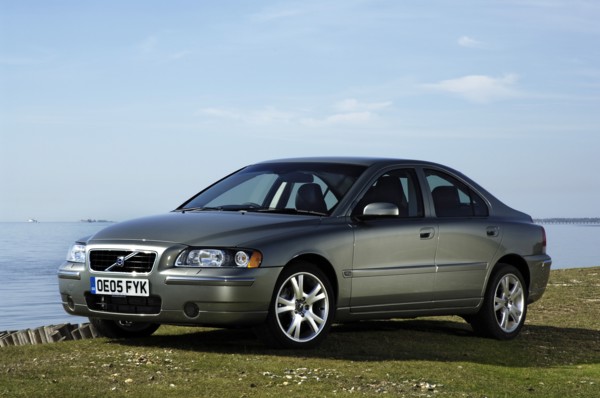 2005 Volvo S60 Artist: Unknown.