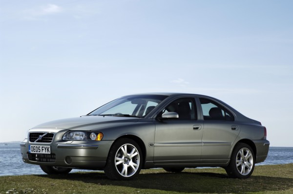 2005 Volvo S60 Artist: Unknown.