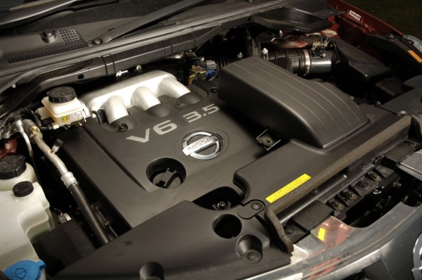 2005 Nissan Murano Artist: Unknown.
