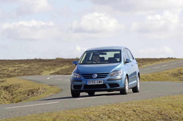 2005 VW Golf Plus Artist: Unknown.