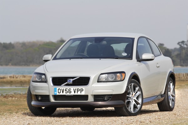 2006 Volvo C30 D5 SE Artist: Unknown.