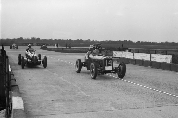 ERA and Maserati at Brooklands. Artist: Bill Brunell.
