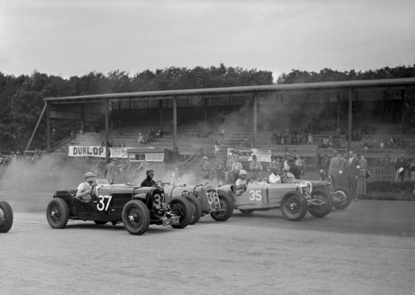 Race meeting at Donington Park, Leicestershire, 1936. Artist: Bill Brunell.