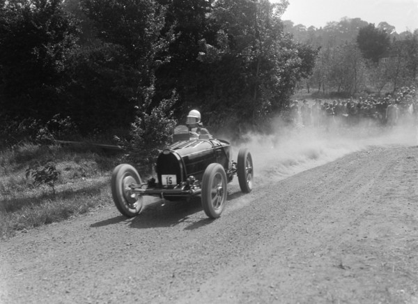 Bugatti Type 35, Bugatti Owners Club Hill Climb, Chalfont St Peter, Buckinghamshire, 1935. Artist: Bill Brunell.