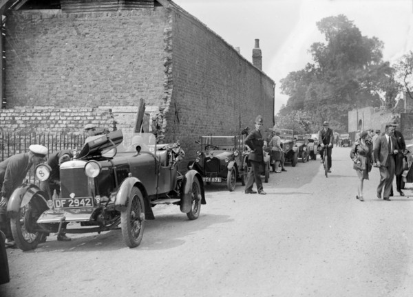 Star 18/50 and Austin 747 cc at the North West London Motor Club Trial, 1 June 1929. Artist: Bill Brunell.