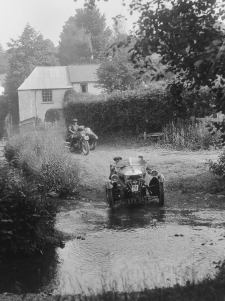 Morgan 3-wheeler, B&HMC Brighton-Beer Trial, Windout Lane, near Dunsford, Devon, 1934. Artist: Bill Brunell.