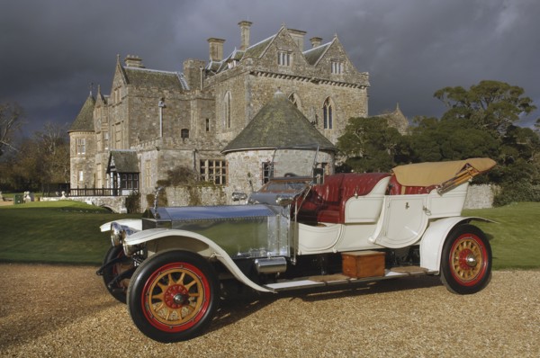 1909 Rolls Royce Silver Ghost . Artist: Unknown.