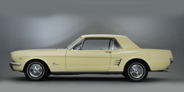 1966 Ford Mustang 289. Artist: Unknown.