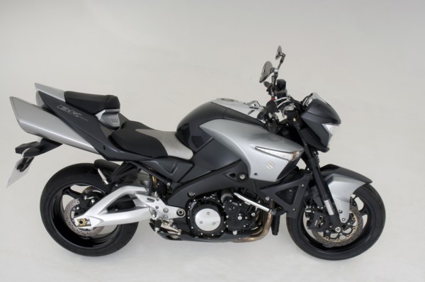 2009 Suzuki B-King Artist: Unknown.