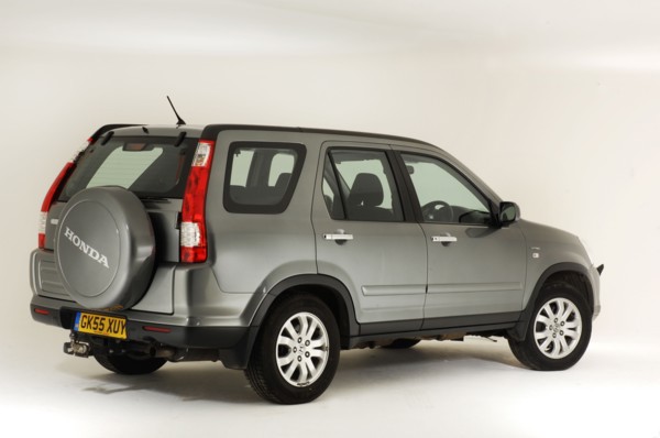 2005 Honda CRV Artist: Unknown.