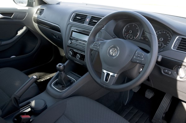 2011 Volkswagen Jetta SE 1.6 Tdi Artist: Unknown.