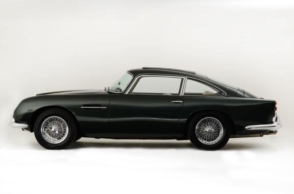 1963 Aston Martin DB4 GT Artist: Unknown.