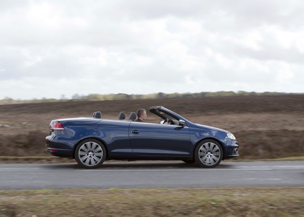 2011 Volkswagen EOS 2.0 Tdi Artist: Unknown.
