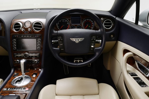 2004 Bentley Continental GT Artist: Unknown.