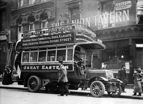 1906 Straker Squire bus Artist: Unknown.