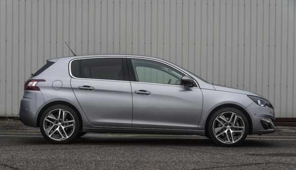 2014 Peugeot 308 THP 156 Feline Artist: Unknown.