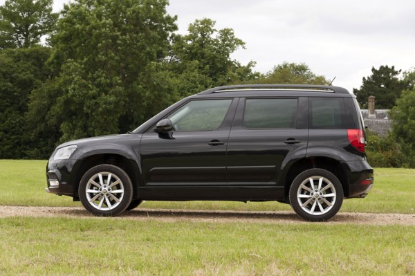 2014 Skoda Yeti SE Artist: Unknown.