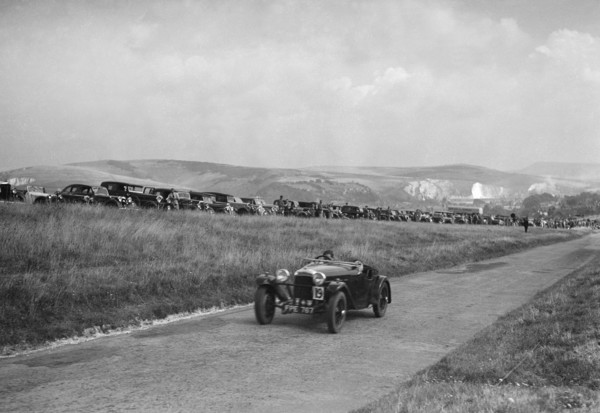HRG of W Boddy competing at the Bugatti Owners Club Lewes Speed Trials, Sussex, 1937. Artist: Bill Brunell.