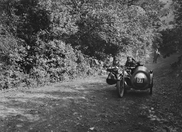 Motorcycle and sidecar of HD Jongs, Brighton and Hove Motor Club Brighton-Beer Trial, 1930. Artist: Bill Brunell.