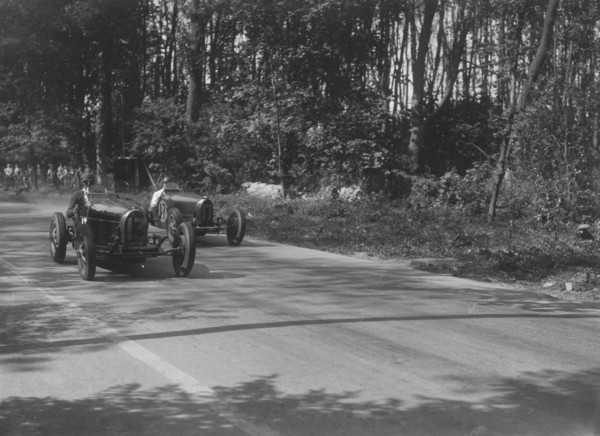 Bugattis of Jock Leith and Teddy Rayson racing at Donington Park, Leicestershire, 1935. Artist: Bill Brunell.