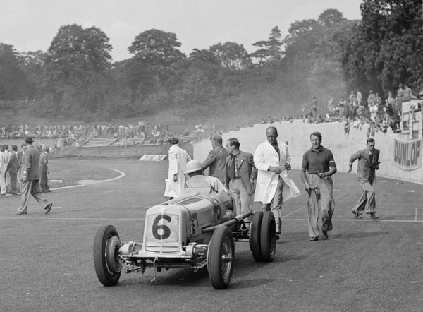 ERA of P Aitken at Crystal Palace, London, 1939. Artist: Bill Brunell.
