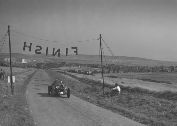 Bugatti Type 43 of AF Walsham competing in the Bugatti Owners Club Lewes Speed Trials, Sussex, 1937. Artist: Bill Brunell.