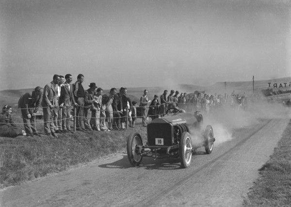 Vieux Charles Trois, Lorraine-Dietrich of RGJ Nash, Bugatti Owners Club Lewes Speed Trials, 1937. Artist: Bill Brunell.