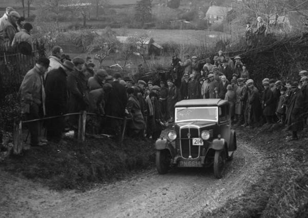 Standard of AV Spotiswoode competing in the MCC Exeter Trial, Ibberton Hill, Dorset, 1930. Artist: Bill Brunell.