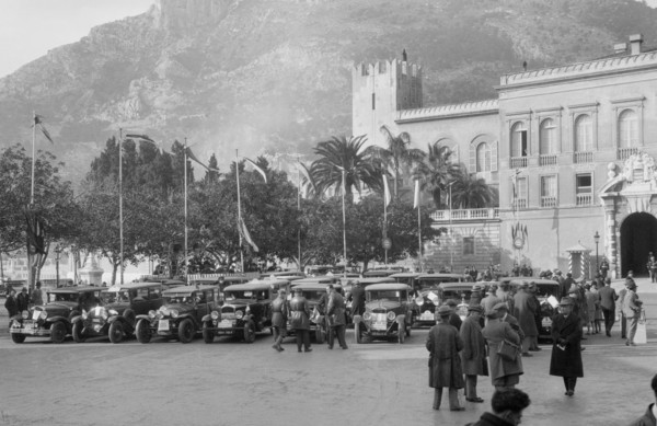 Cars at the Monte Carlo Rally, Monaco, 1929. Artist: Bill Brunell.
