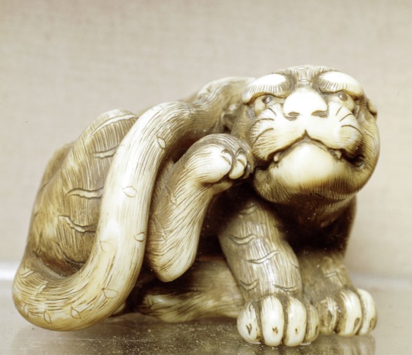 Netsuke carved in the form of a tiger, one of the 12 animals of the Japanese zodiac. Artist: Unknown