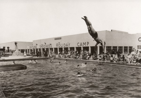 Open air swimming pool at Butlins, Skegness, Lincolnshire, 1936. Artist: Unknown
