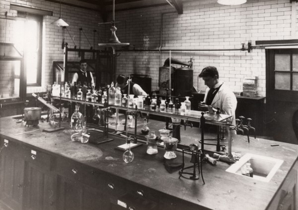 Rowntree analytical laboratory, York, Yorkshire, 1900. Artist: Unknown