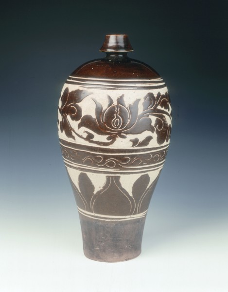 Cizhou-type sgraffito carved brown glazed meiping vase, Jin dynasty, China, late 12th-13th century. Artist: Unknown