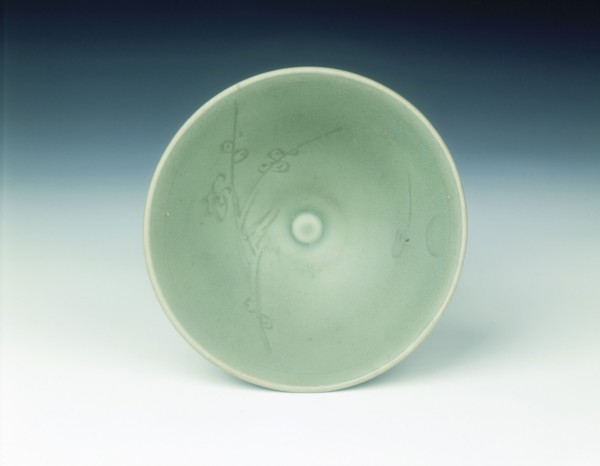 Celadon bowl, late Southern Song dynasty, China, 1200-1279. Artist: Unknown