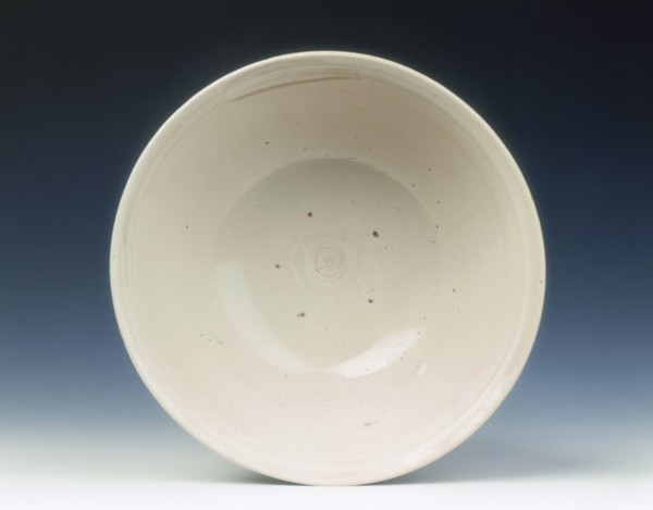 White glazed stem bowl, late Jin-early Yuan dynasty, China, 13th century. Artist: Unknown