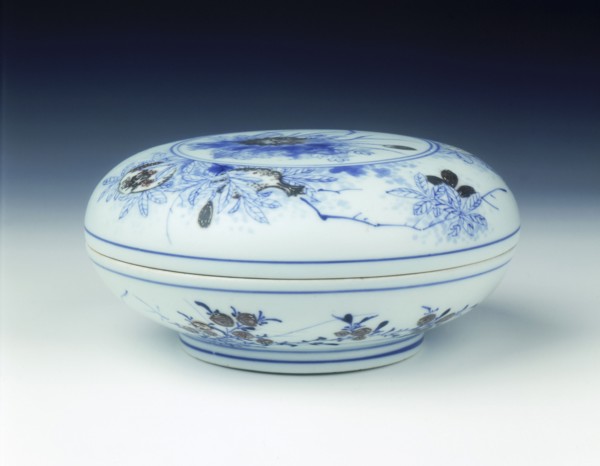 Covered box, early Kangxi period, Qing dynasty, China, 1662-1677. Artist: Unknown