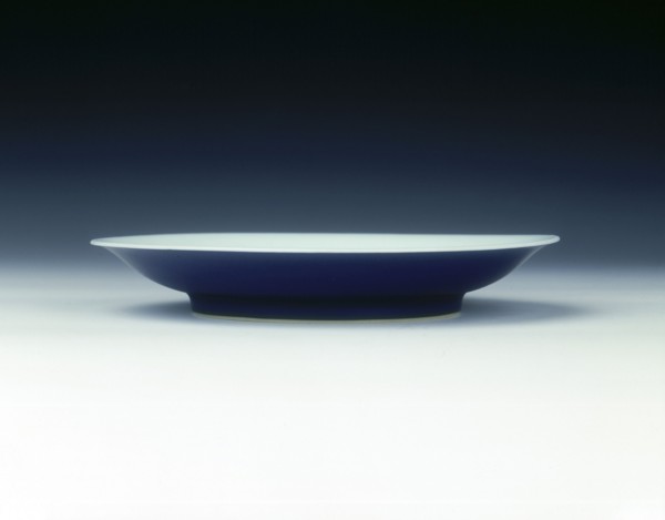 Sacrificial blue-backed saucer, Yongzheng period, Qing dynasty, China, 1723-1735. Artist: Unknown