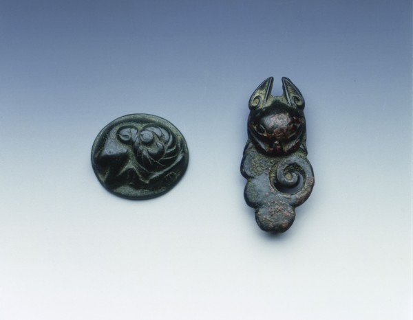 Two Ordos bronzes, Eastern Zhou dynasty, China, 4th-3rd century BC. Artist: Unknown