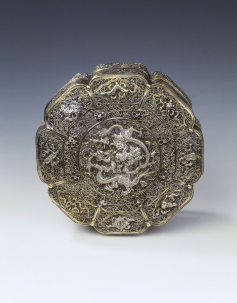 Silver filigree covered box, Qing Dynasty, China, late 18th century-early 19th century. Artist: Unknown