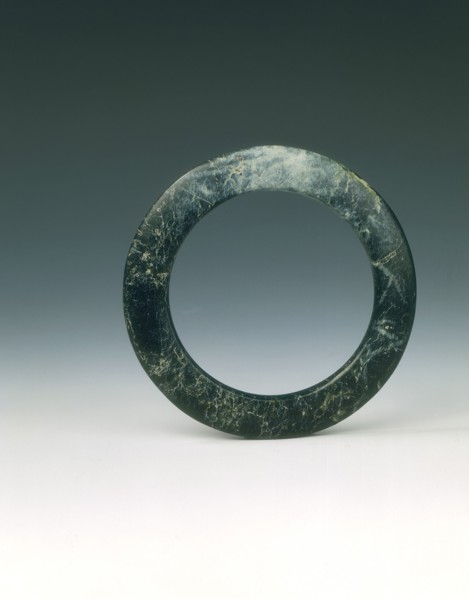 Dark green jade bracelet, Shang dynasty (Erligang Phase), China, c1600-c1400 BC. Artist: Unknown