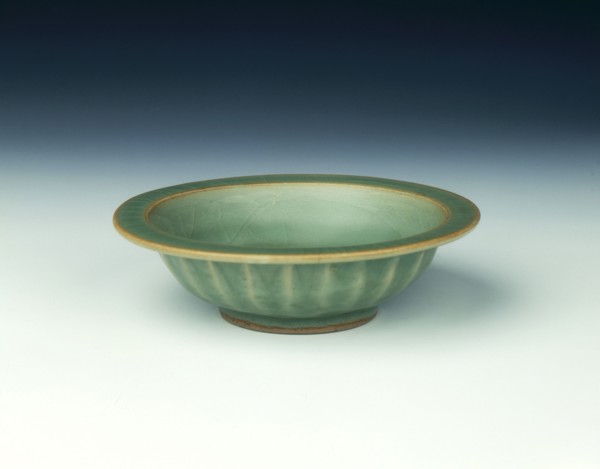 Longquan celadon double fish saucer bowl, Song-Yuan dynasty, China, 13th century. Artist: Unknown