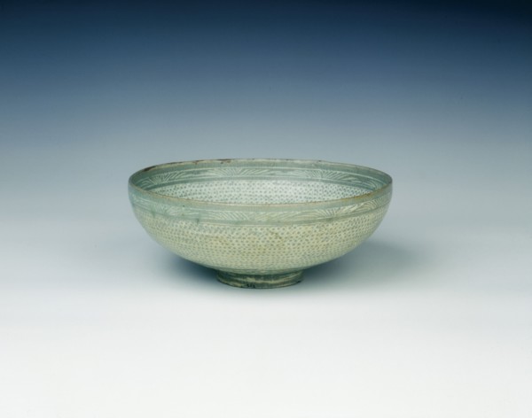 Punch'ong celadon bowl with stamped decoration, Choson dynasty, Korea, 15th century. Artist: Unknown