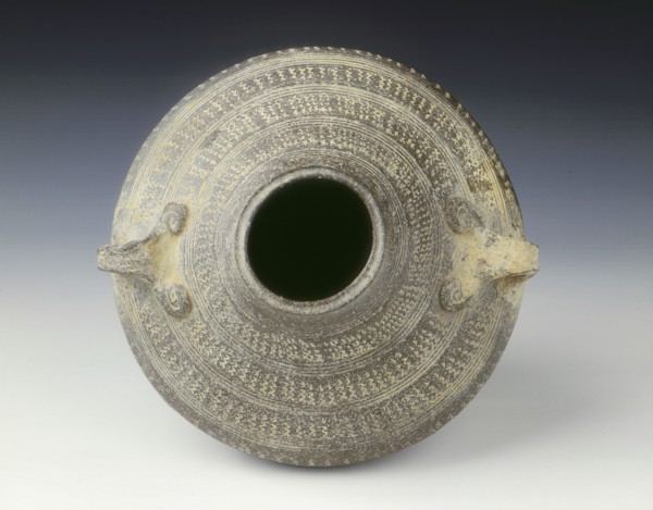 Grey pottery vessel, Warring States period/early Han dynasty, China, 3rd century BC. Artist: Unknown