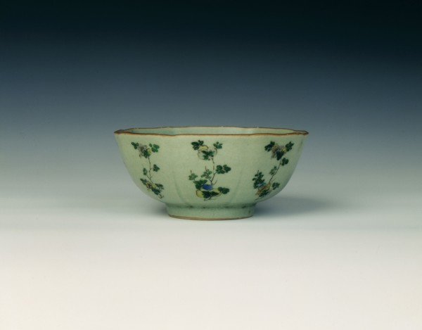 Bowl with famille verte floral sprays, Qing dynasty, China, c1700. Artist: Unknown